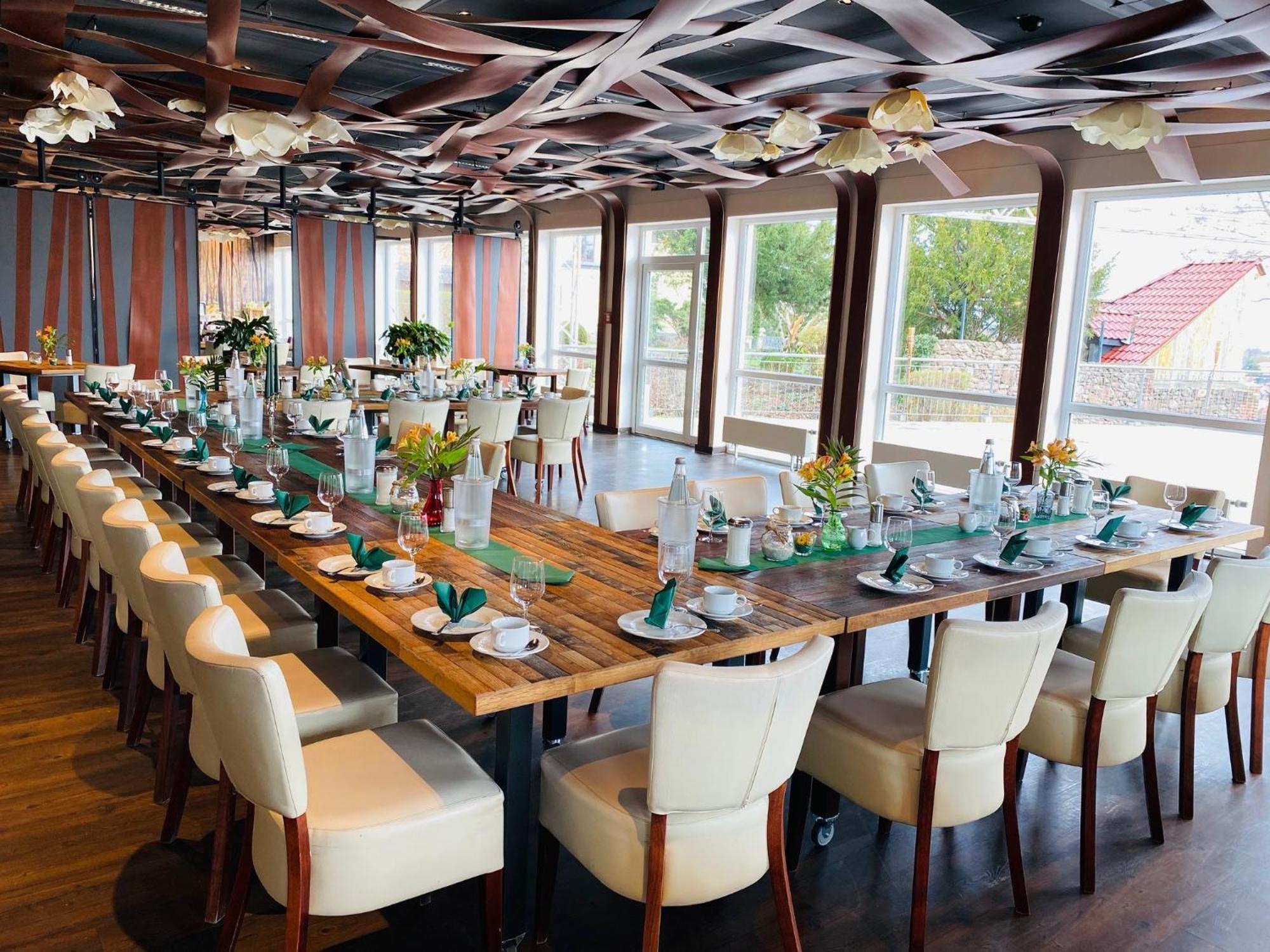 Bergwirtschaft Wilder Mann Hotel Und Restaurant Dresden Luaran gambar