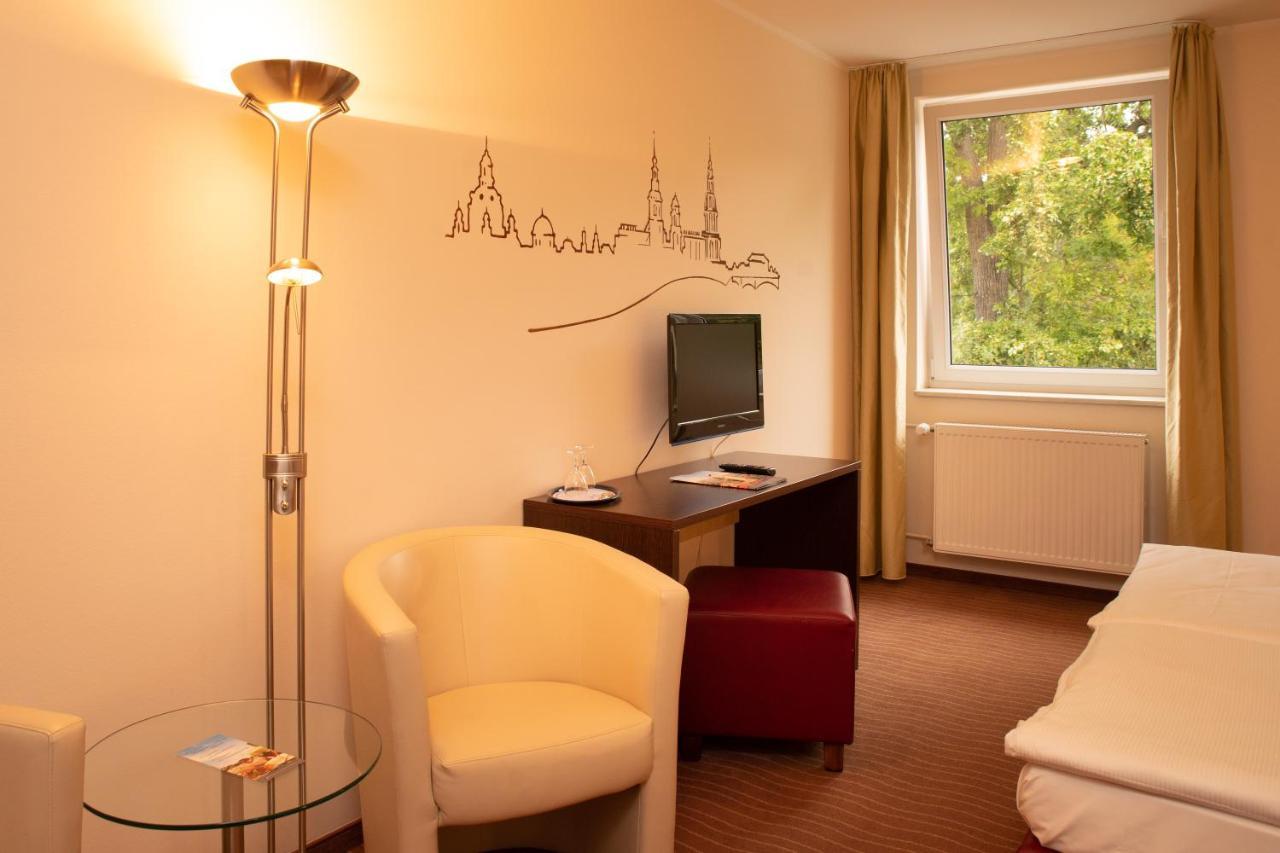 Bergwirtschaft Wilder Mann Hotel Und Restaurant Dresden Luaran gambar